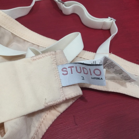 La Perla Blush & White Bra 36C - Picture 5 of 6